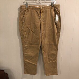Sonoma by Kohl's Capri Chinos, Size 10 NWT